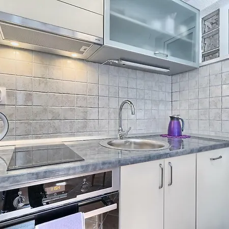 Studio Apartman Harmony Appartement *