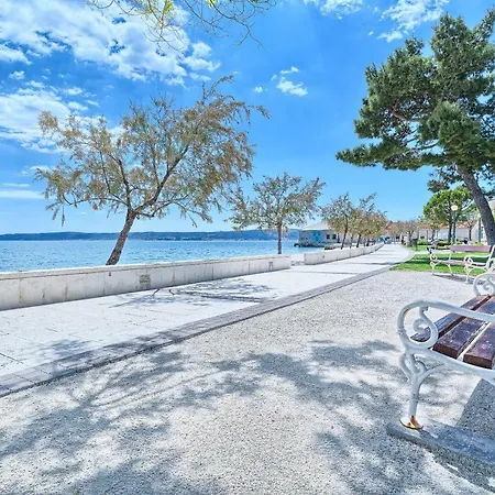 Studio Apartman Harmony * Kaštela